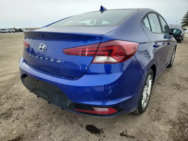2019 Hyundai Elantra - Photo 32