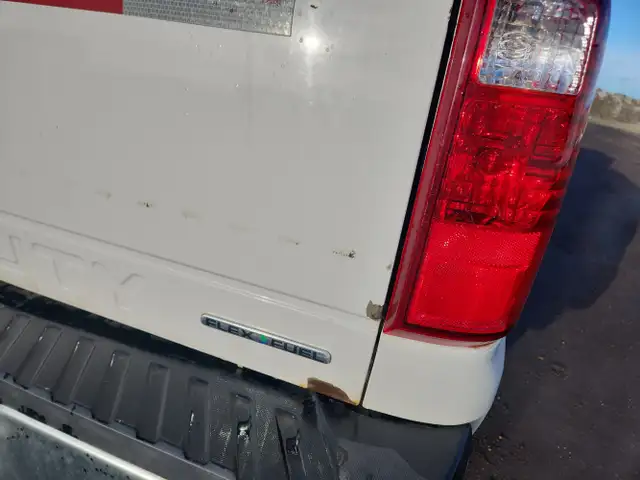 2015 Ford F-250 Super Duty - Photo 38