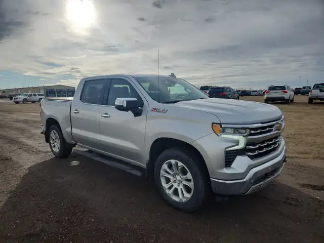 2022 Chevrolet Silverado 1500 - Photo 4