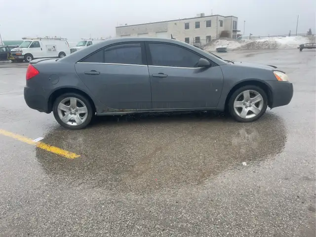 2009 Pontiac G6 - Photo 4
