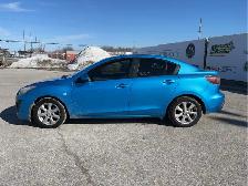 2010 Mazda MAZDA3 - Photo 2