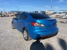 2010 Mazda MAZDA3 - Photo 3