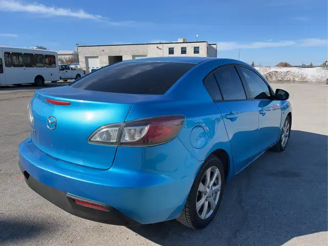 2010 Mazda MAZDA3 - Photo 5