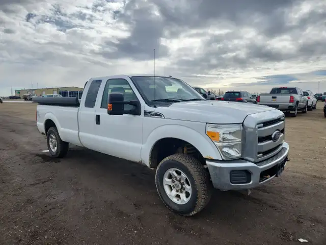 2013 Ford F-250 Super Duty - Photo 2
