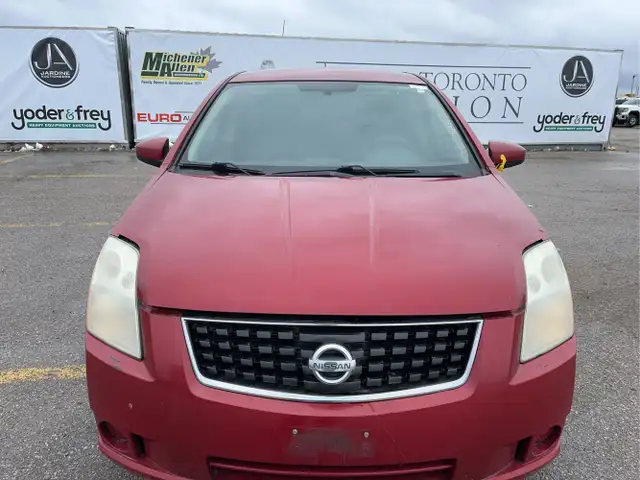 2009 Nissan Sentra - Photo 2