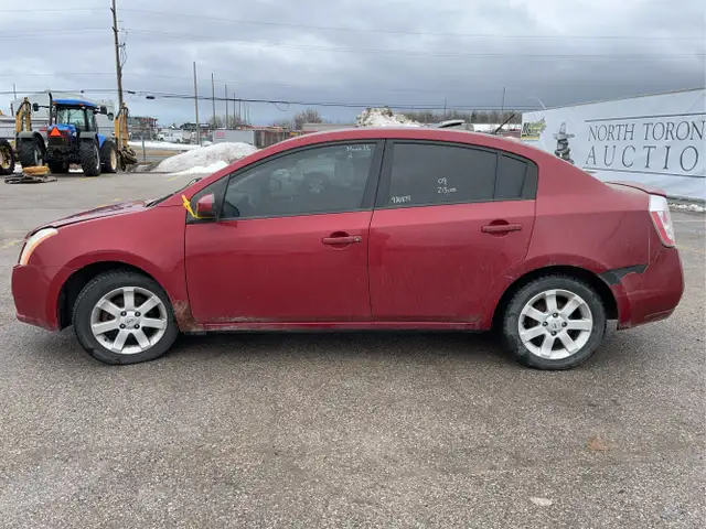 2009 Nissan Sentra - Photo 8