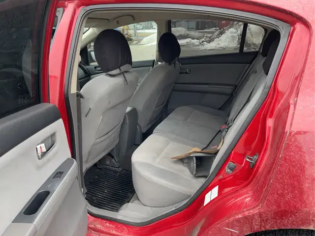 2009 Nissan Sentra - Photo 14