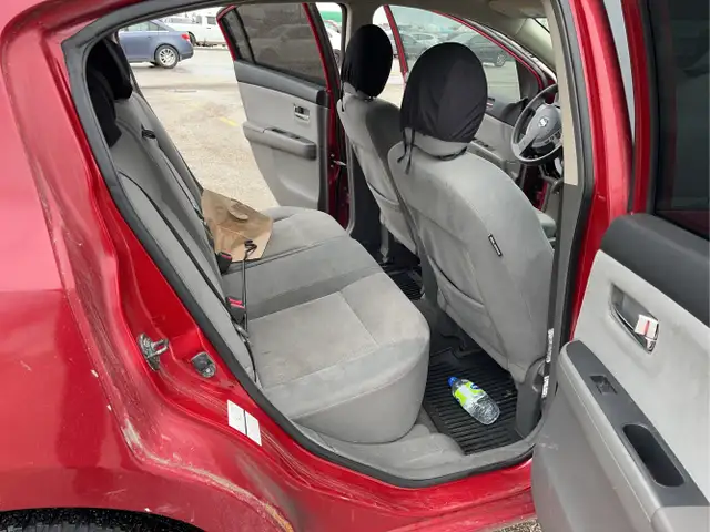 2009 Nissan Sentra - Photo 19