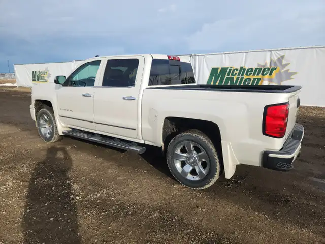 2015 Chevrolet Silverado 1500 - Photo 3