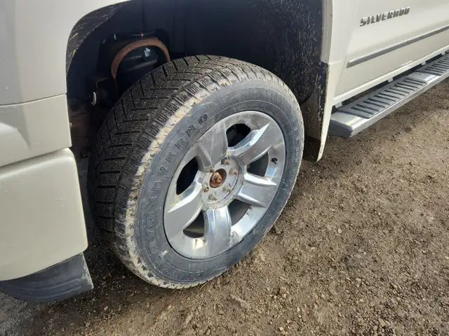 2015 Chevrolet Silverado 1500 - Photo 9