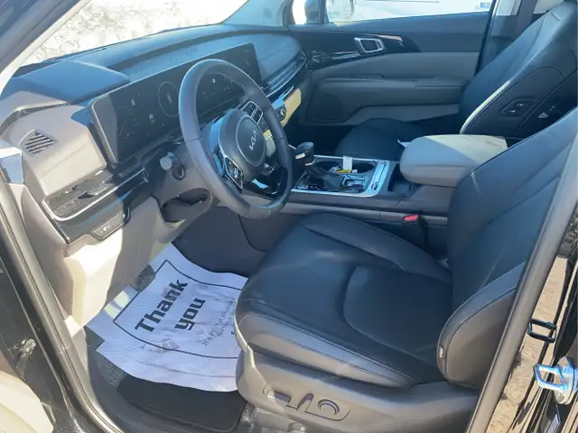 2026 Kia Carnival - Photo 27