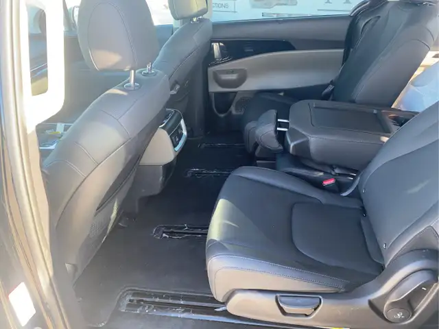 2026 Kia Carnival - Photo 28