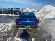 2025 Kia K4 - Photo 5