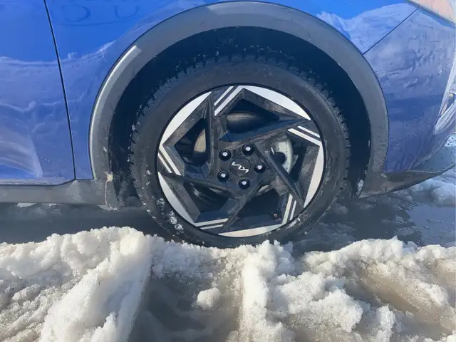 2025 Kia K4 - Photo 10