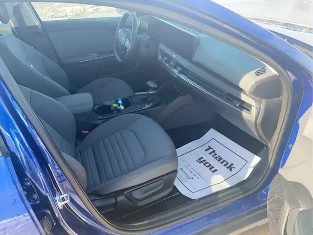2025 Kia K4 - Photo 28