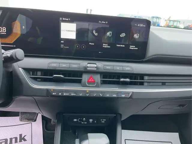 2025 Kia K4 - Photo 16