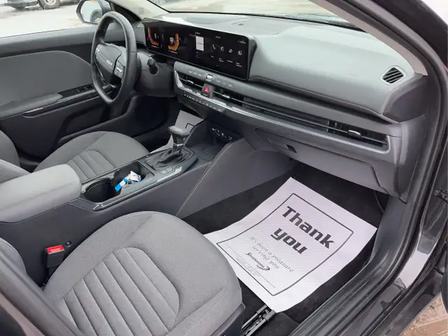 2025 Kia K4 - Photo 28