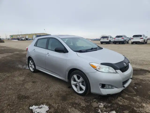 2009 Toyota Matrix - Photo 2