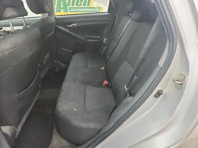 2009 Toyota Matrix - Photo 14