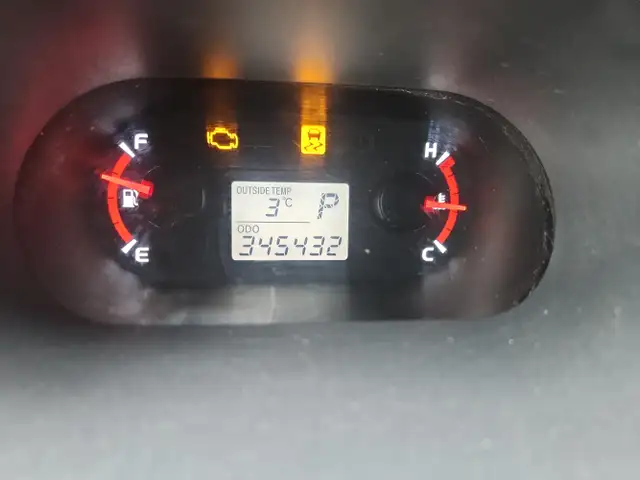 2009 Toyota Matrix - Photo 25