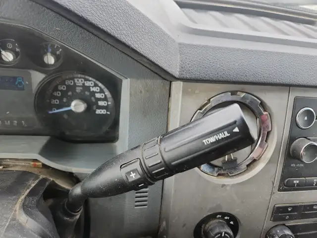 2013 Ford F-250 Super Duty - Photo 9