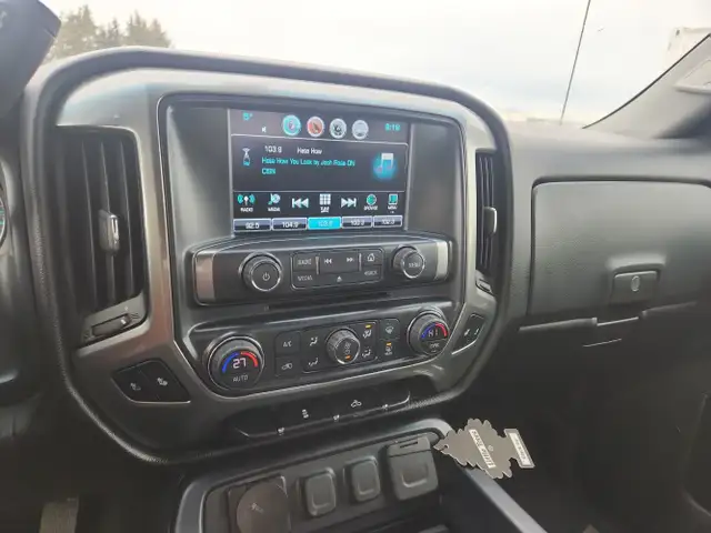 2018 Chevrolet Silverado 1500 - Photo 12