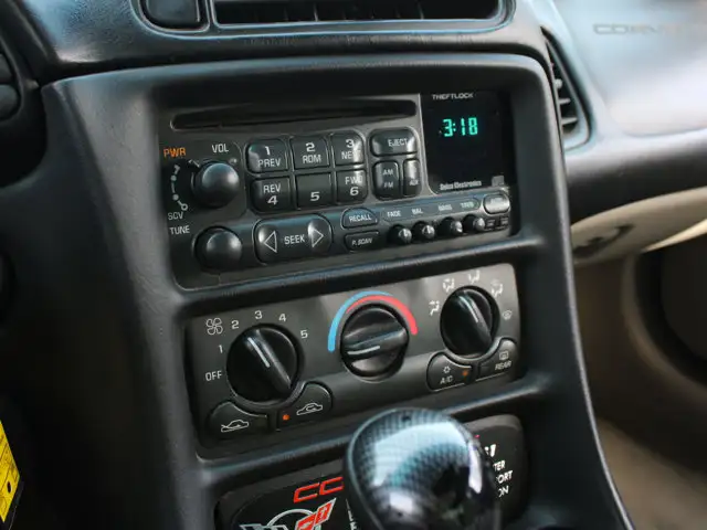 1997 Chevrolet Corvette Base | LS1 5.7L V8 | 345 HP | 6-Speed - Photo 24