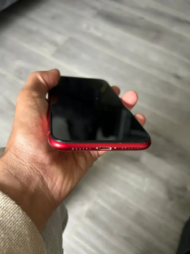 iPhone XR 256GB Unlocked - Photo 3