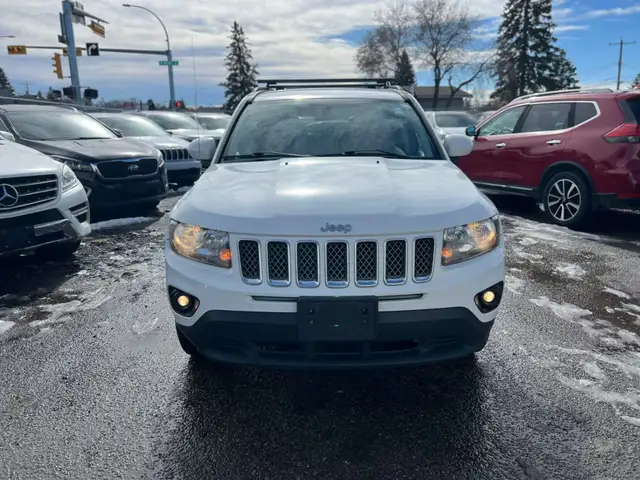 2014 Jeep Compass North - Photo 2