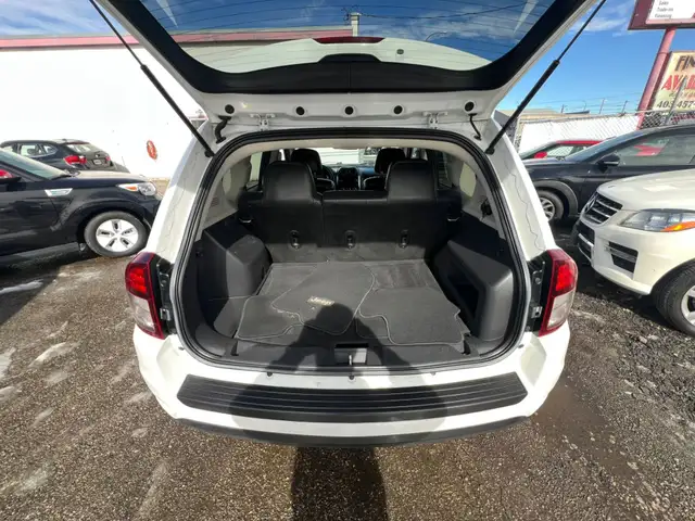 2014 Jeep Compass North - Photo 16