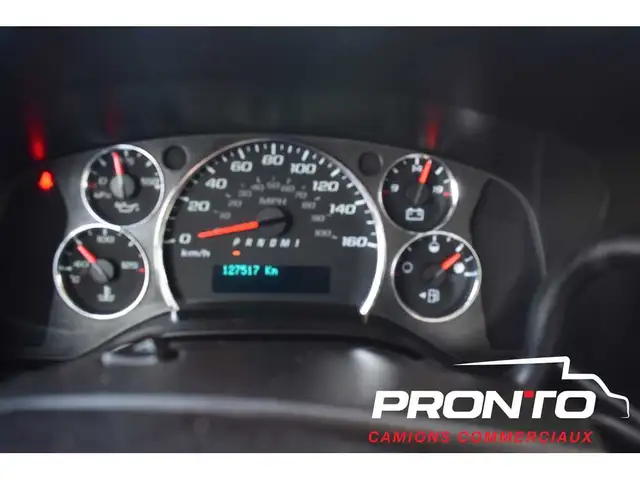 2020 Chevrolet Express Commercial Cutaway 3500  Cube 16 pieds - Photo 13
