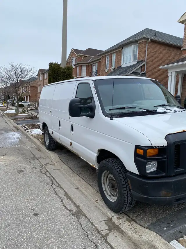 2012 Ford E250 for scrap sale