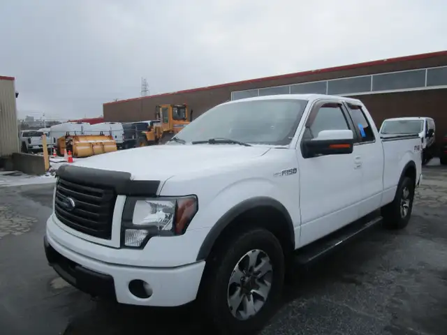 Ford F-150 FX4 LARIAT TOIT OUVRANT 4WD SuperCab 145' 2012 FINANC - Photo 5