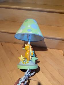 Like New Children’s Starfish & Seahorse Lamp
