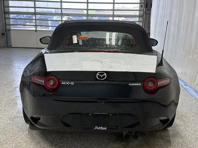 2026 Mazda MX-5 Miata - Photo 7