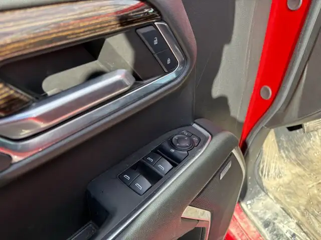 2024 GMC Sierra 1500 Elevation | 3.0L DURAMAX | PREF PKG - Photo 9