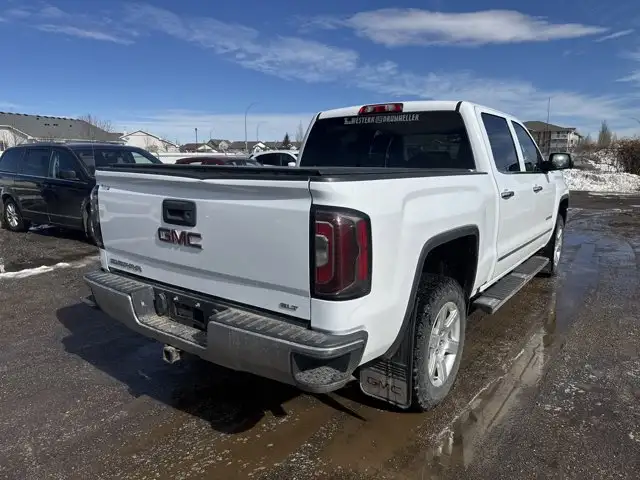 2017 GMC Sierra 1500 SLT - Photo 5