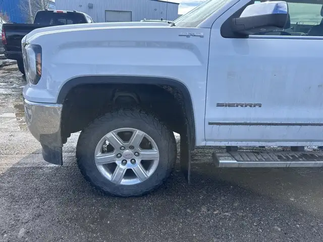 2017 GMC Sierra 1500 SLT - Photo 7