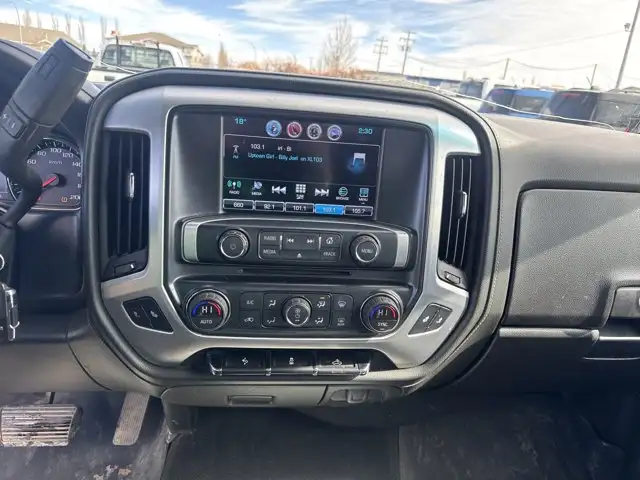 2017 GMC Sierra 1500 SLT - Photo 11