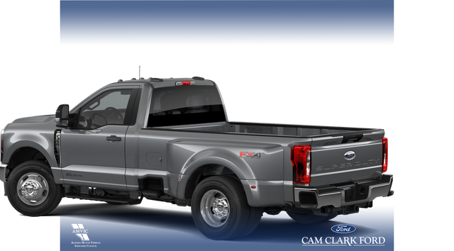 2026 Ford F-350 XLT - Photo 2