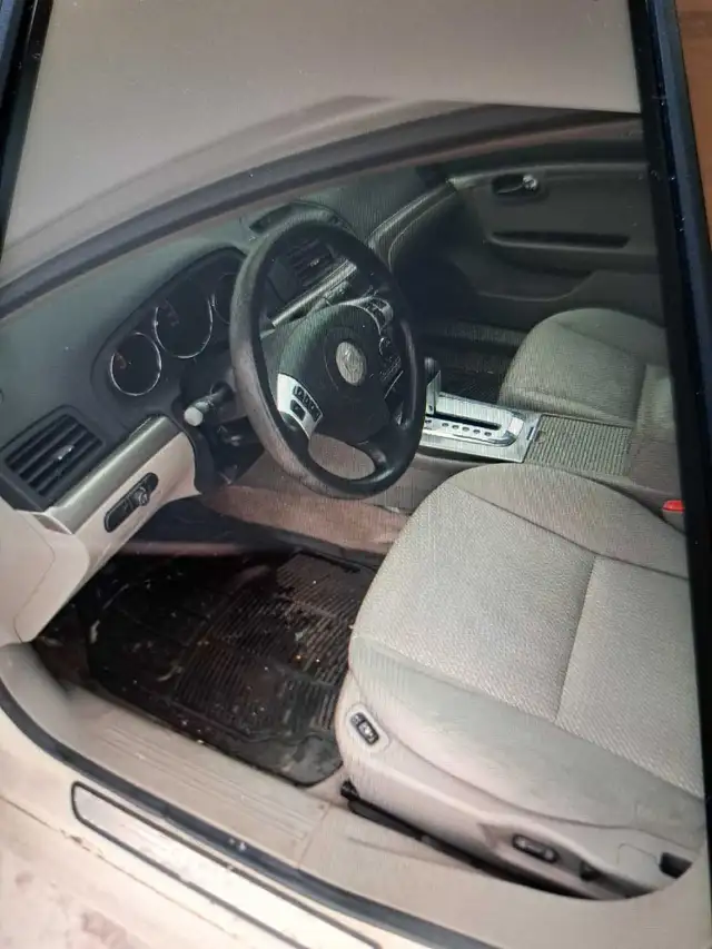 SATURN AURA XE 2008, 166 000 KM,  AUTOMATIQUE,  $2700.00 - Photo 8