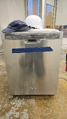 Whirlpool Dishwasher 24'