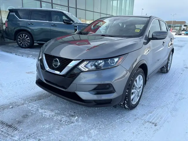 2022 Nissan Qashqai AWD S CVT • Accident Free CarFax • Backup Ca - Photo 2
