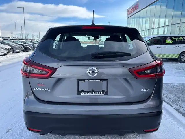 2022 Nissan Qashqai AWD S CVT • Accident Free CarFax • Backup Ca - Photo 5