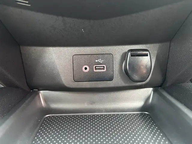 2022 Nissan Qashqai AWD S CVT • Accident Free CarFax • Backup Ca - Photo 20