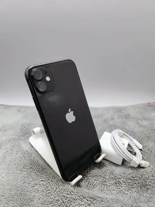 iPhone 11 64gb Black 90% 3 Months Warranty W/Charger