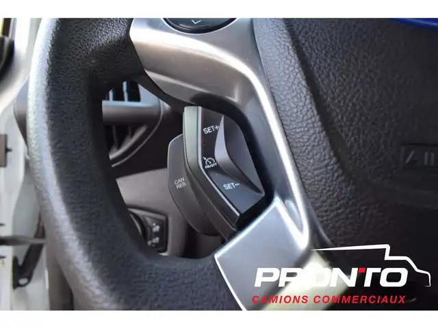 2014 Ford Transit Connect XLT Dual Sliding Doors  Bluetooth - Photo 22