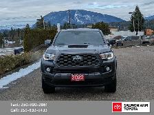 2022 Toyota Tacoma TRD SPORT, NEW FRONT BRAKES REAR 75% - Photo 2