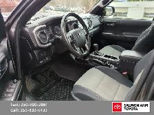 2022 Toyota Tacoma TRD SPORT, NEW FRONT BRAKES REAR 75% - Photo 13