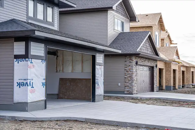 Saskatoon Site Supervisor - Photo 4